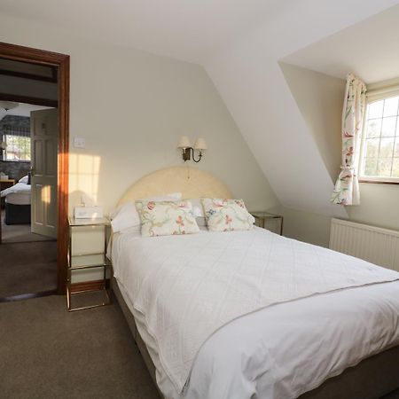 The Lodge Off High Street Hadleigh  المظهر الخارجي الصورة